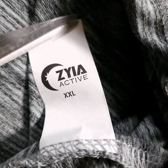 Zyia Plus Size XXL Mint Infinity Workout Tank Top - Picture 5 of 7